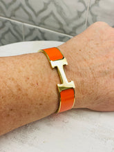 Load image into Gallery viewer, Large H Bracelet
