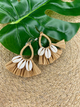 Load image into Gallery viewer, Sun Kissed Earrings
